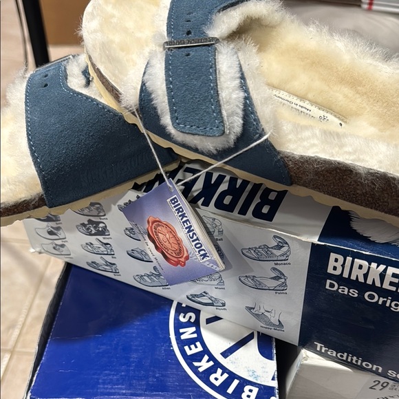 Birkenstock Navy and Cream Shearling Sandals size 35 US L4 narrow fit NWT - Picture 2 of 12